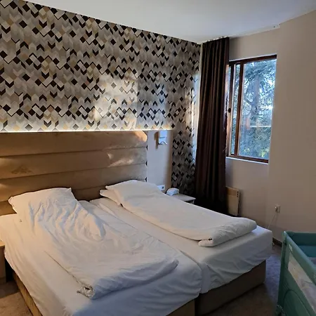 василенаапарт Apartment Pamporovo